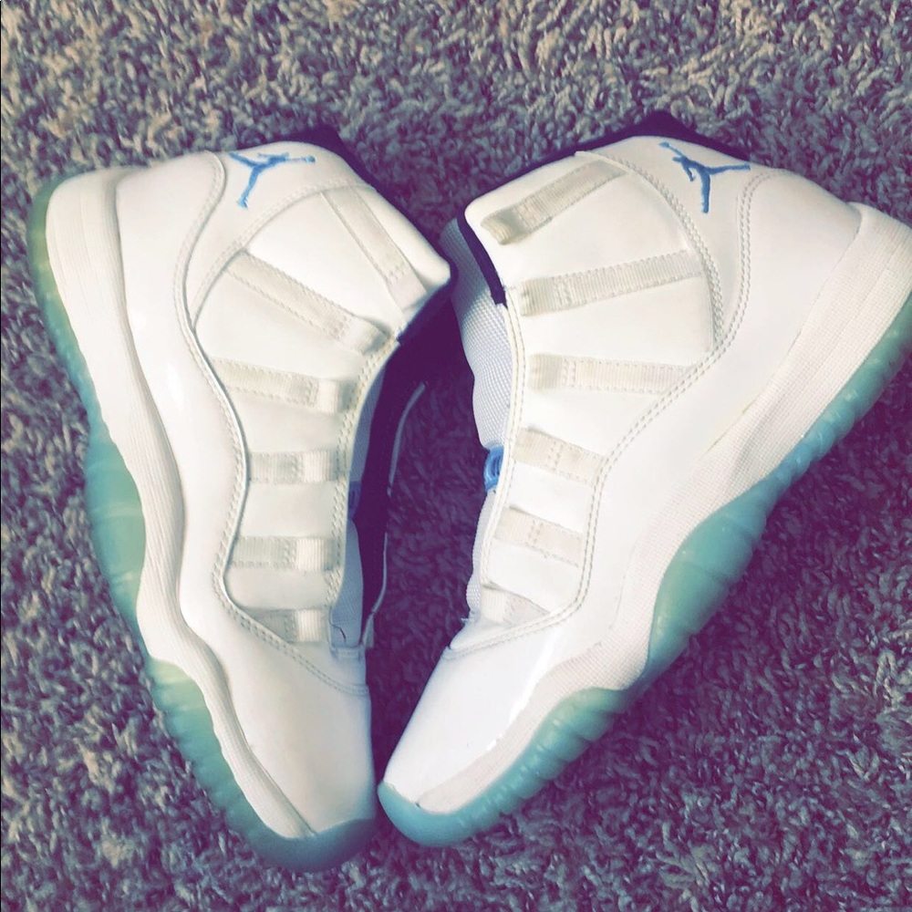 Legendary blue 11s